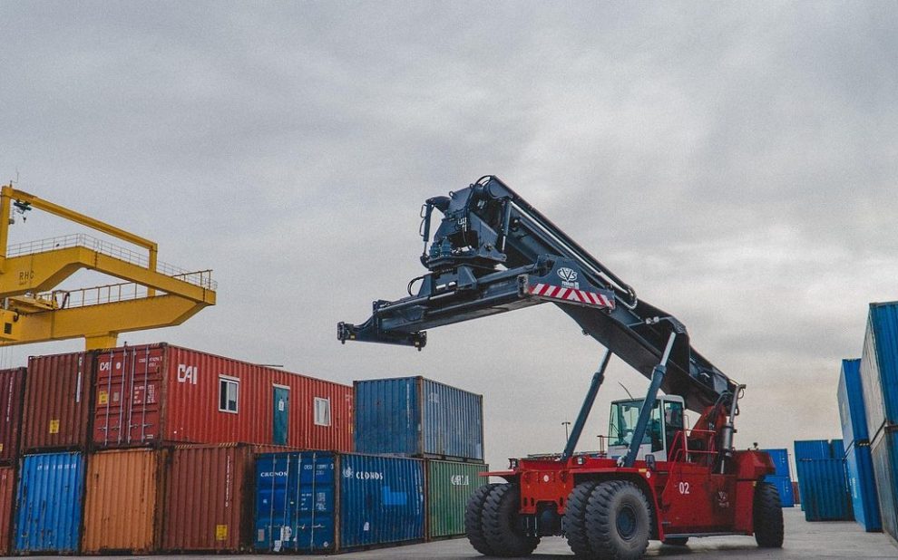 crane 6345296 1280 1280x640